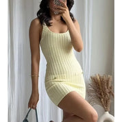 Vestido Corto Punto