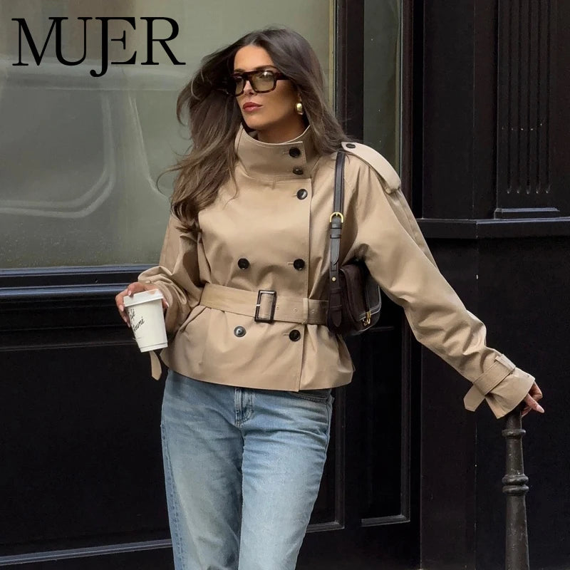 Gabardina Corta Impermeable