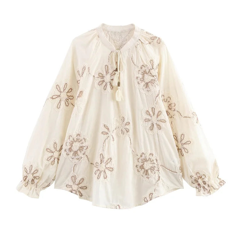 Blusas bordadas con flores