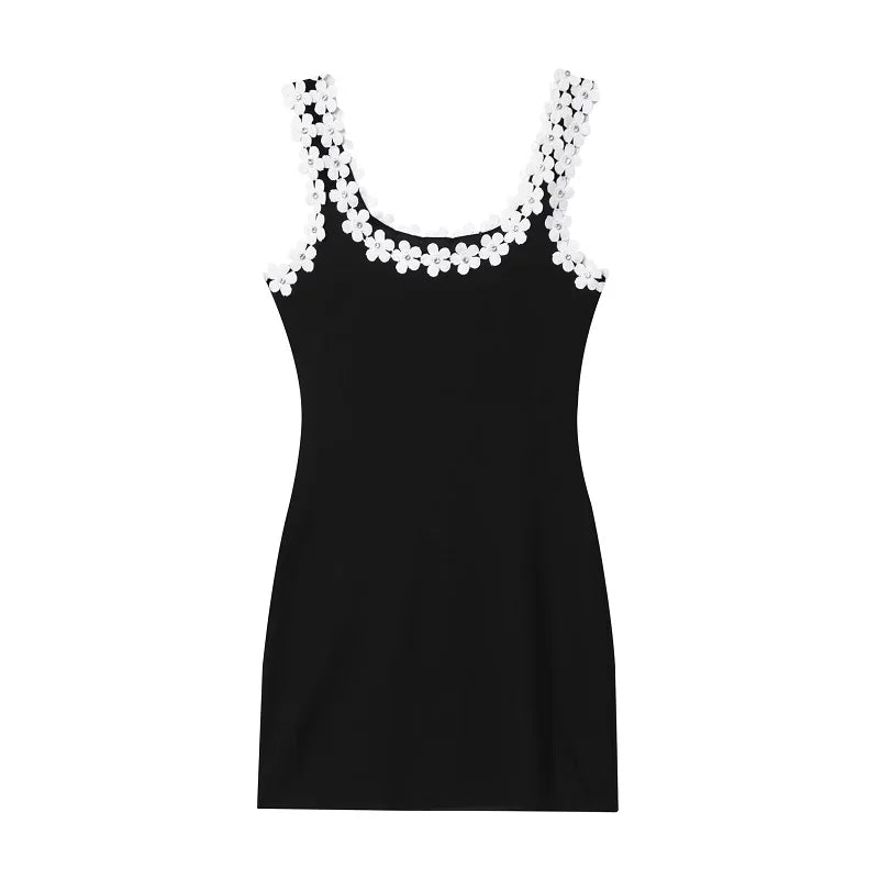 Vestido Corto Floral Negro