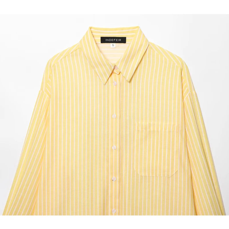 Camisa a rayas de gran tamaño
