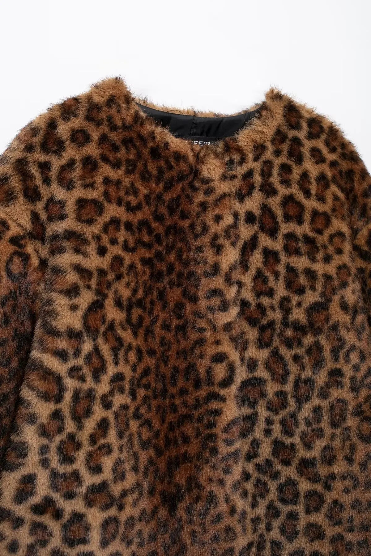 Chaqueta larga con estampado de leopardo