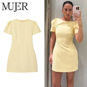 Vestido Corto Plisado Beige