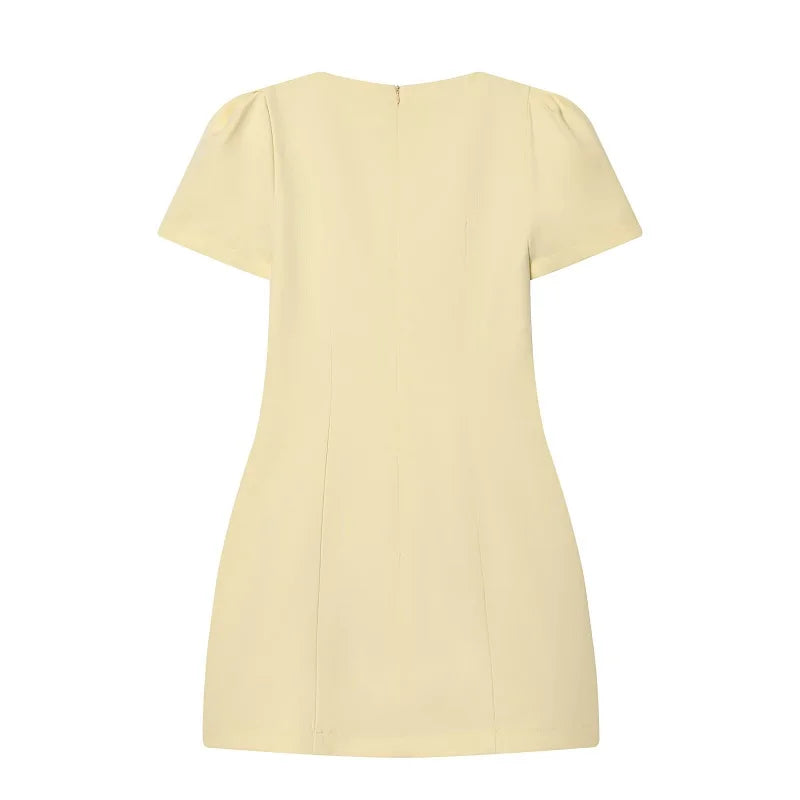 Vestido Corto Plisado Beige