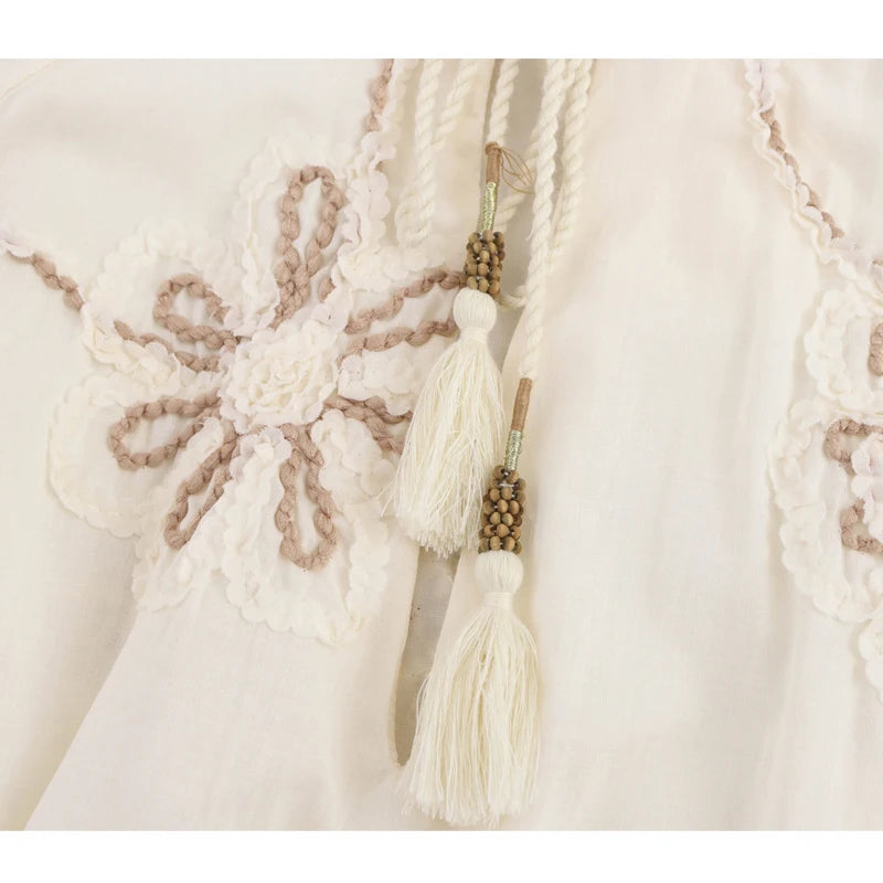 Blusas bordadas con flores