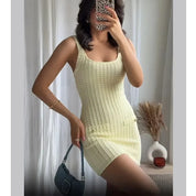 Vestido Corto Punto