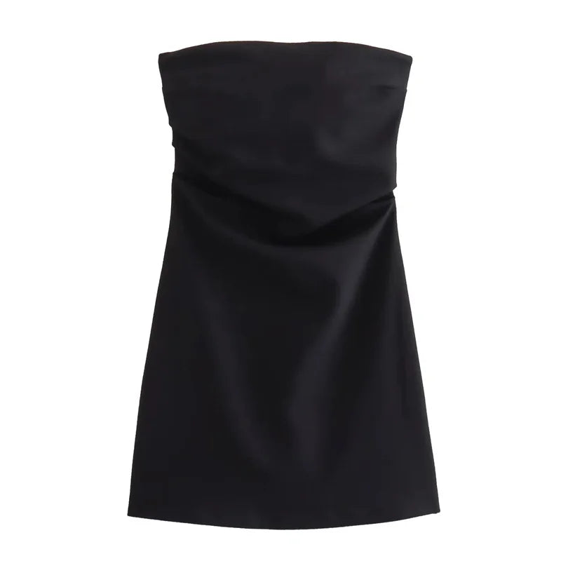 Minivestido con hombros descubiertos