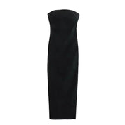 Vestido vaquero con hombros descubiertos